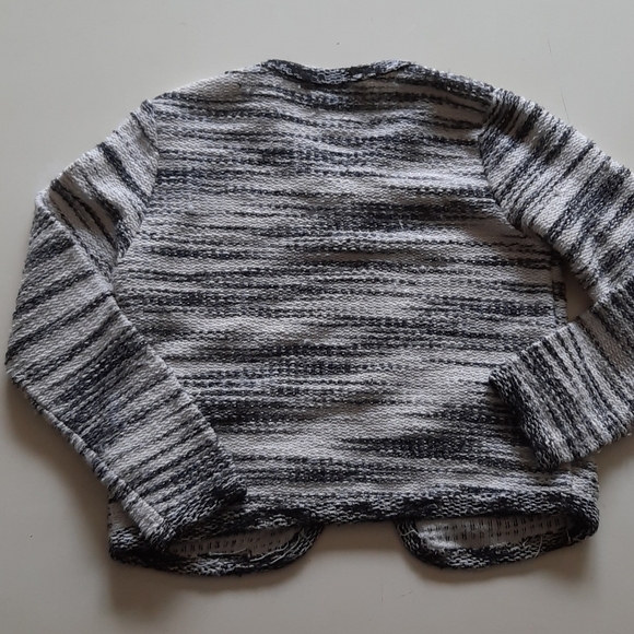 Zara 8 cream gray black stripe knit cardigan - Picture 2 of 9
